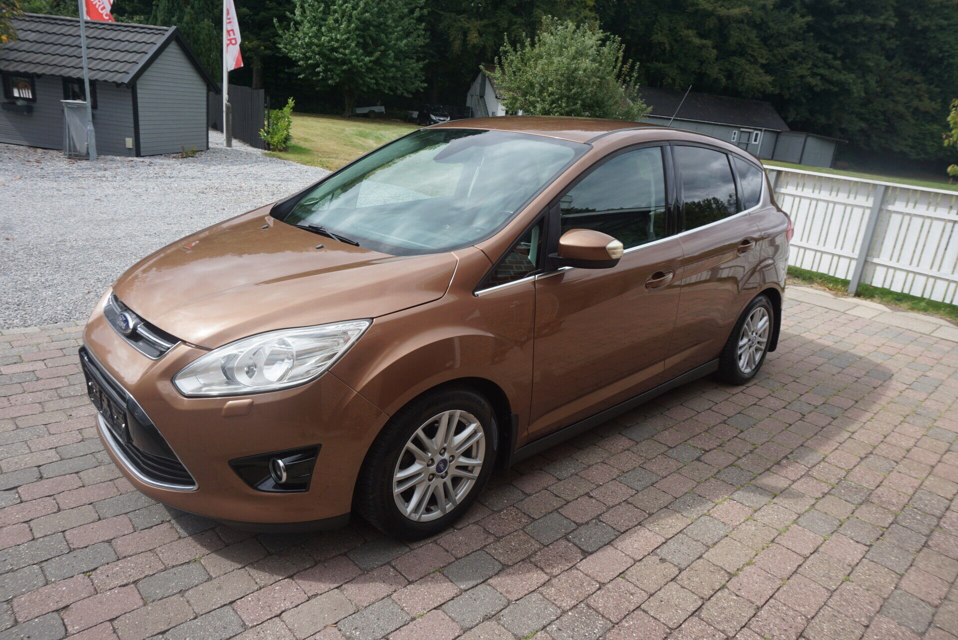 Brun Ford C-MAX fra 2013