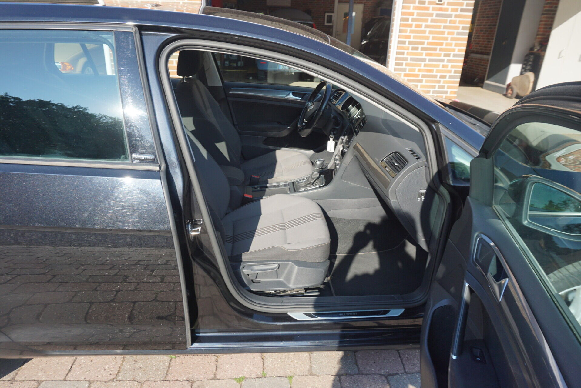 Sort VW Golf fra 2017