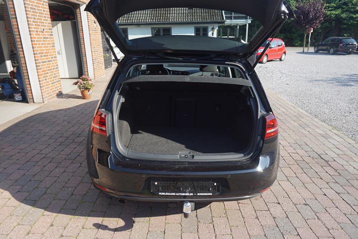 Sort VW Golf fra 2017