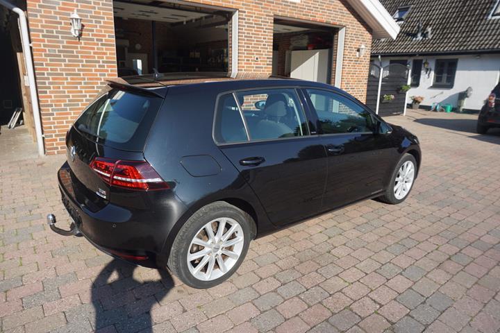 Sort VW Golf fra 2017