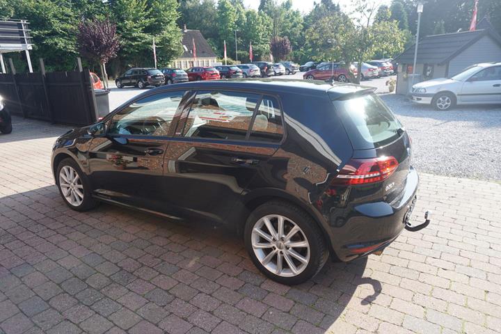 Sort VW Golf fra 2017
