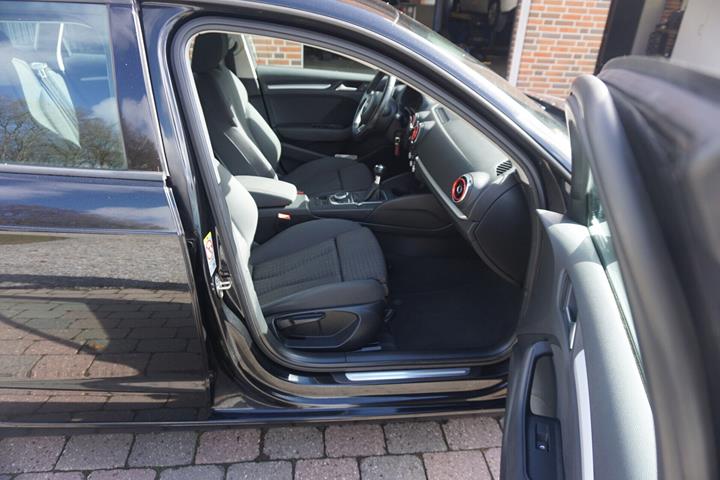 Sort Audi A3 fra 2014