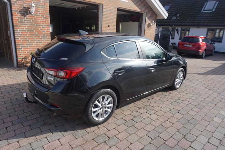 Sort Mazda 3 fra 2017