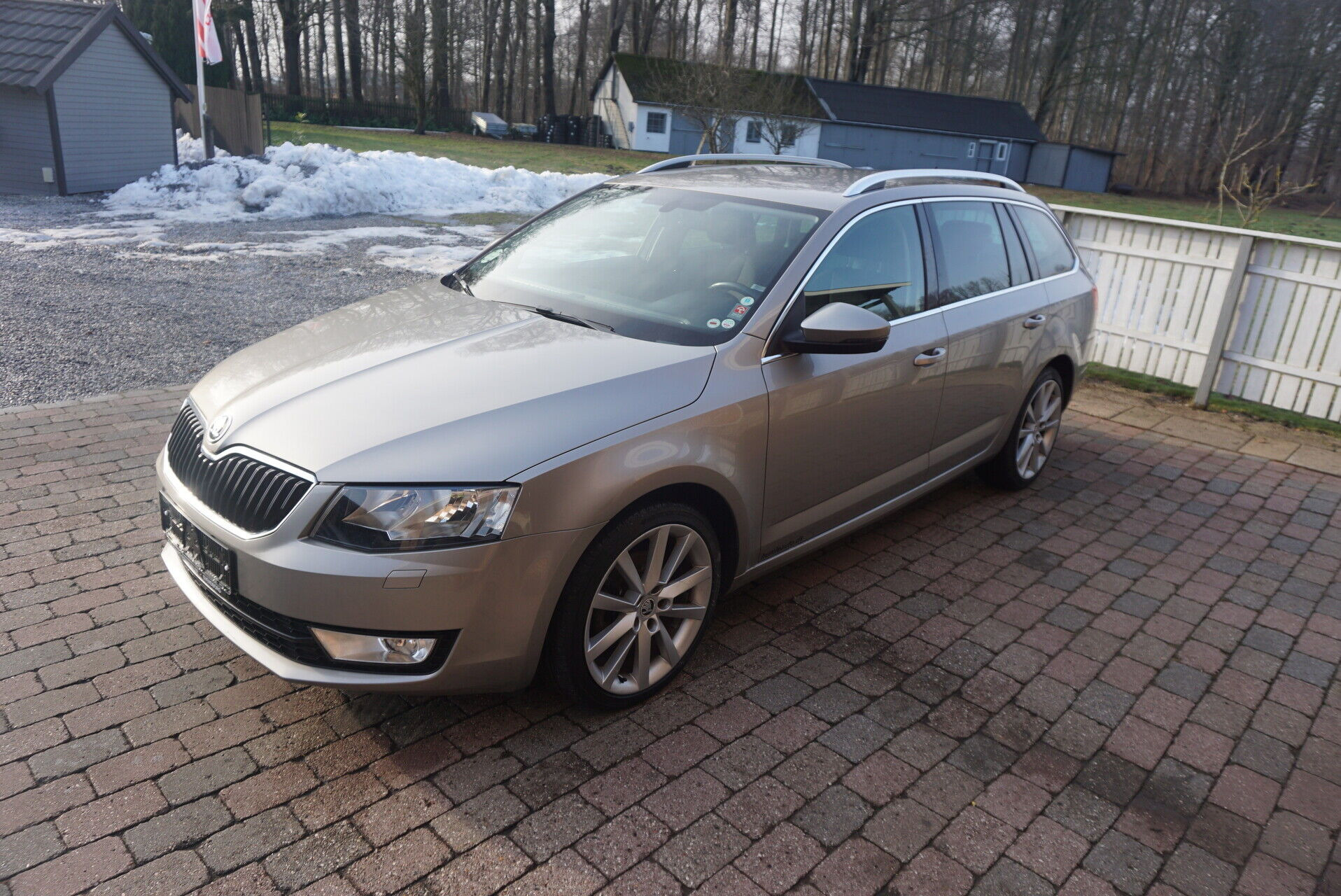 undefined Skoda Octavia fra 2016