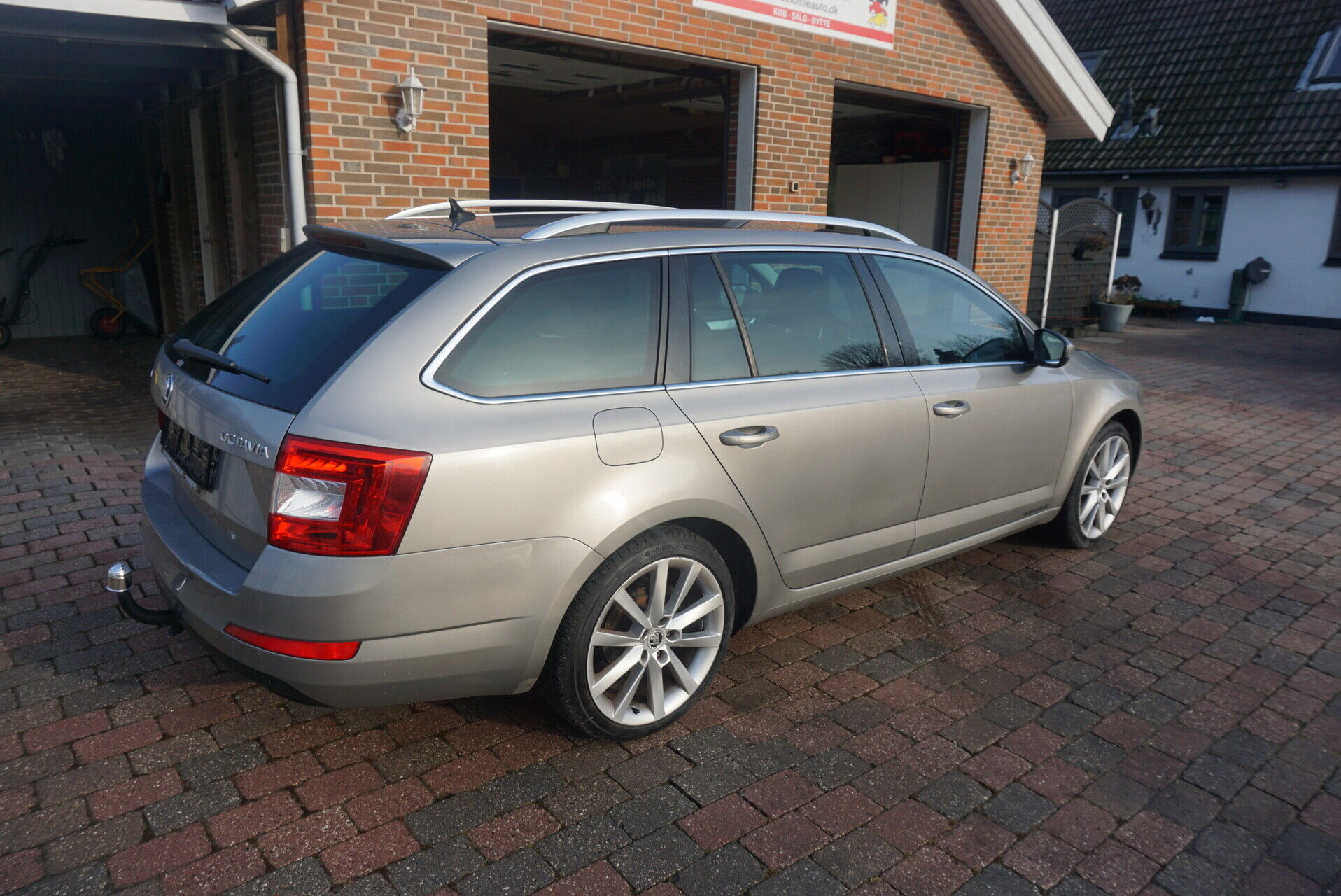 undefined Skoda Octavia fra 2016