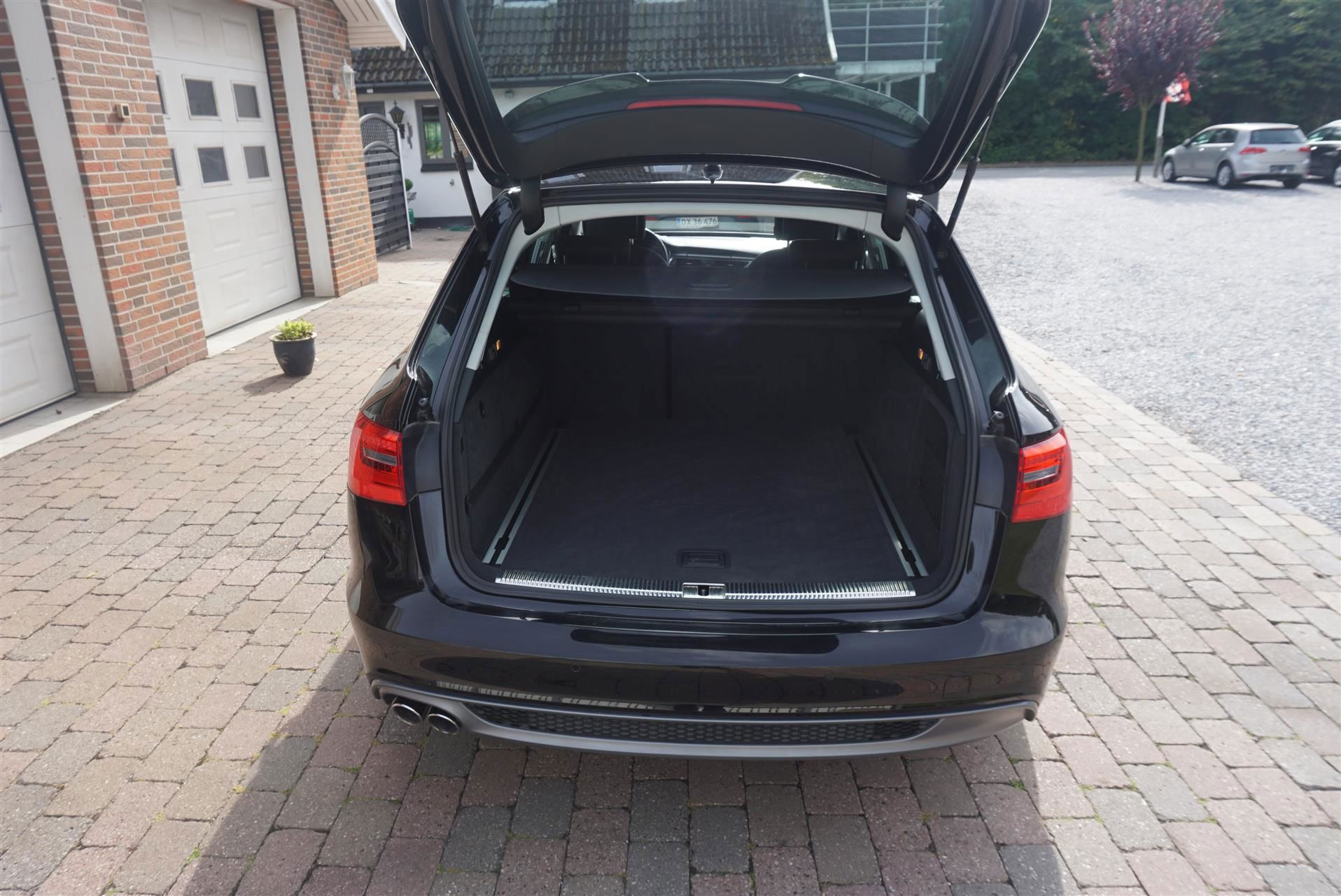 Sort Audi A6 fra 2014