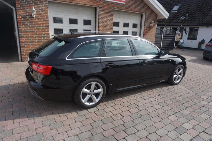 Sort Audi A6 fra 2014