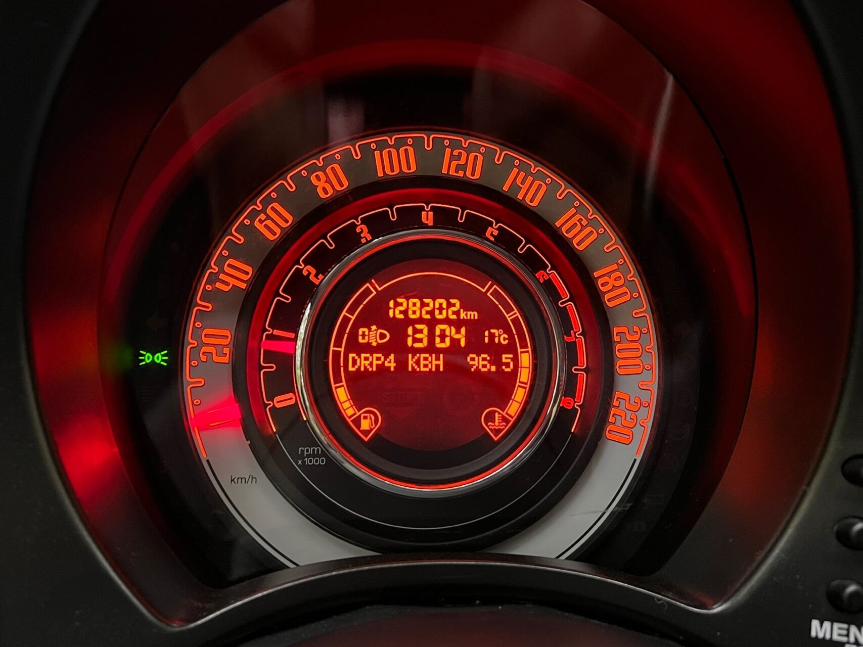 Grå Fiat 500C fra 2011