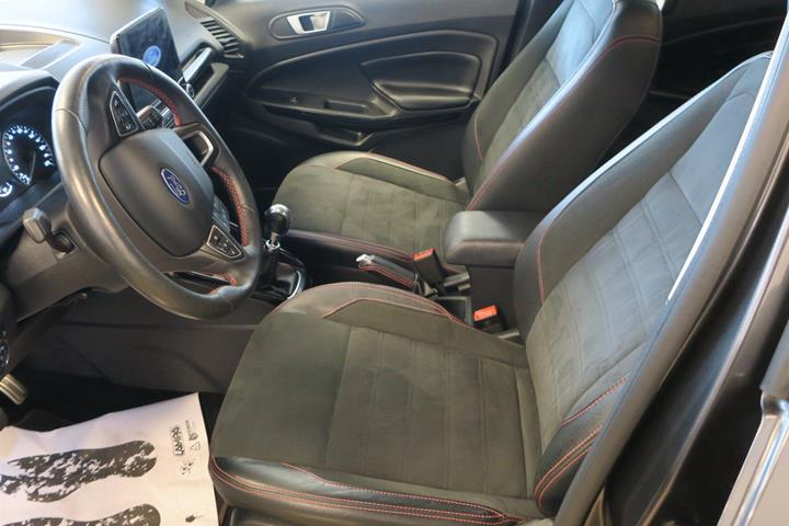 Sort Ford EcoSport fra 2019