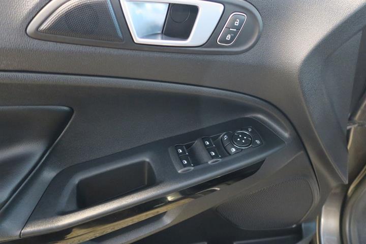Sort Ford EcoSport fra 2019