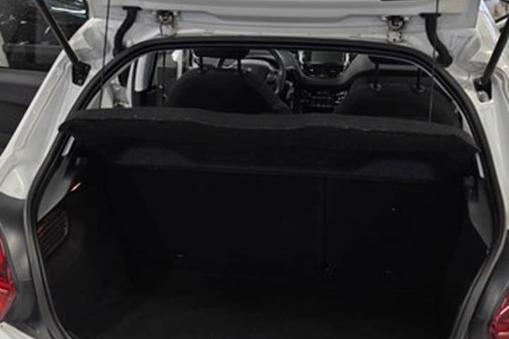 undefined Peugeot 208 fra 2017