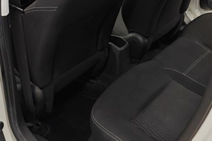 undefined Peugeot 208 fra 2017