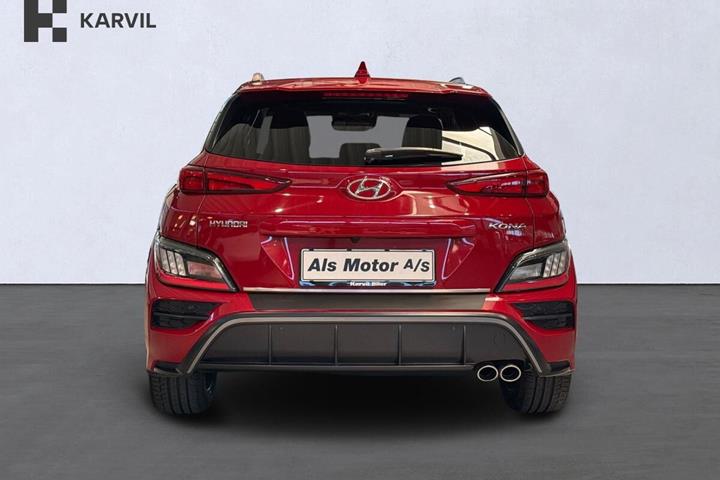 Rød Hyundai Kona fra 2022