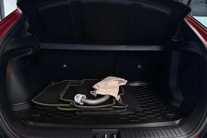 Rød Hyundai Kona fra 2022