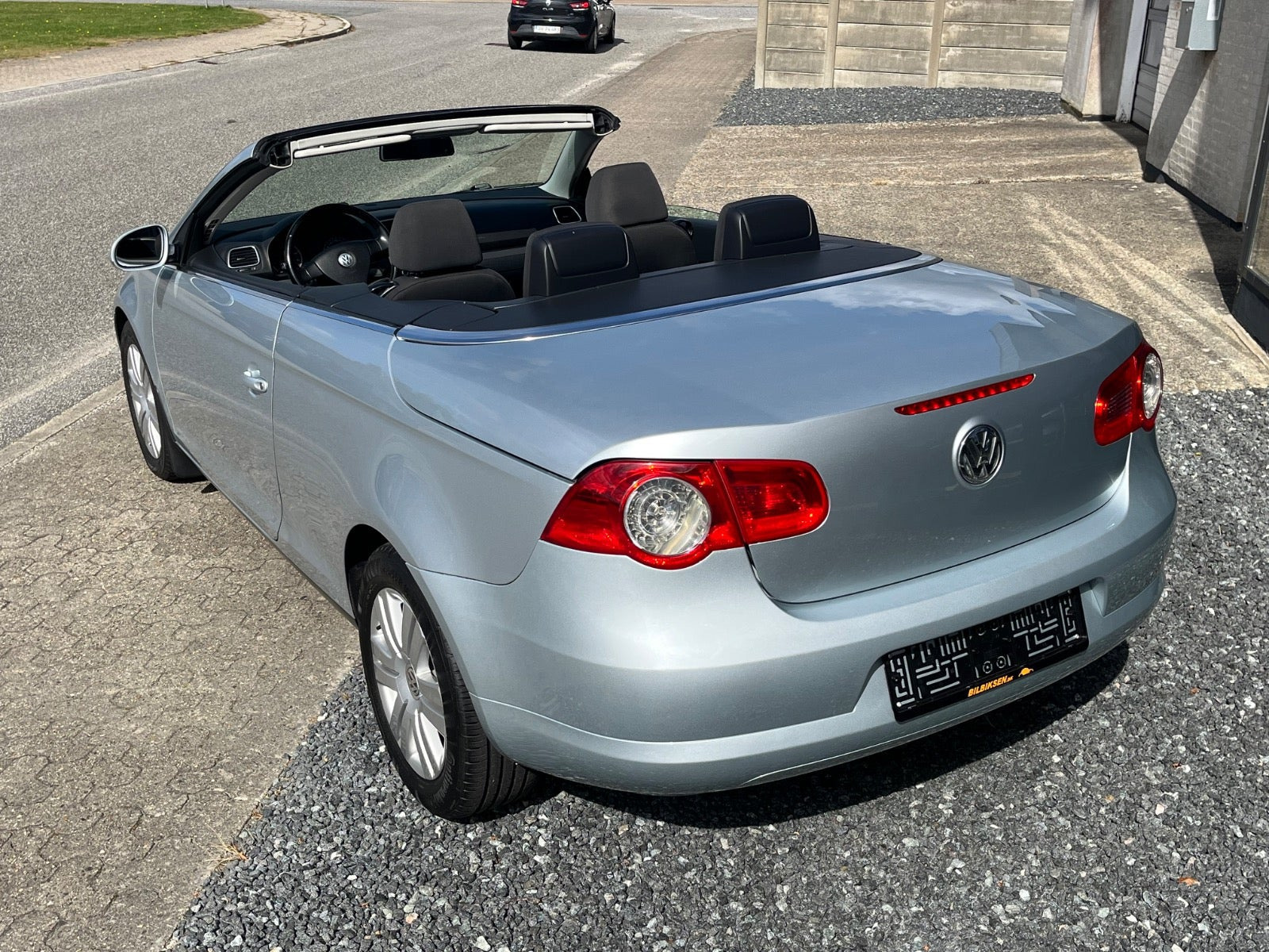 Sølv VW Eos fra 2007
