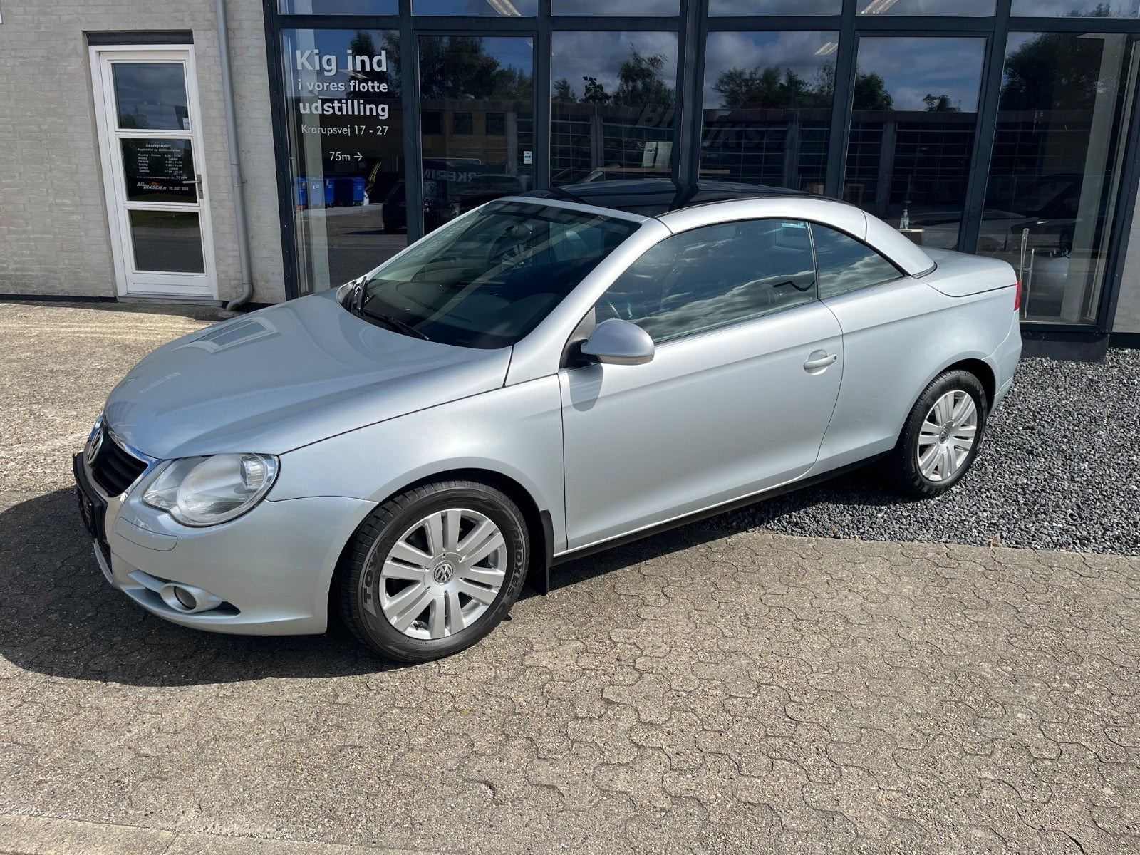 Sølv VW Eos fra 2007