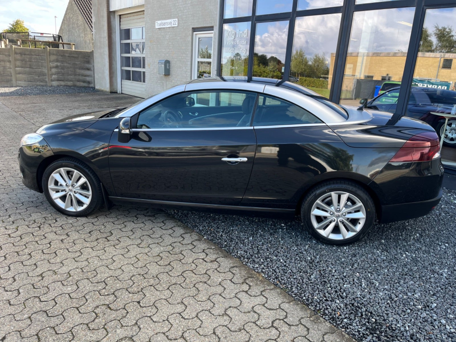 Sort Renault Megane III fra 2010