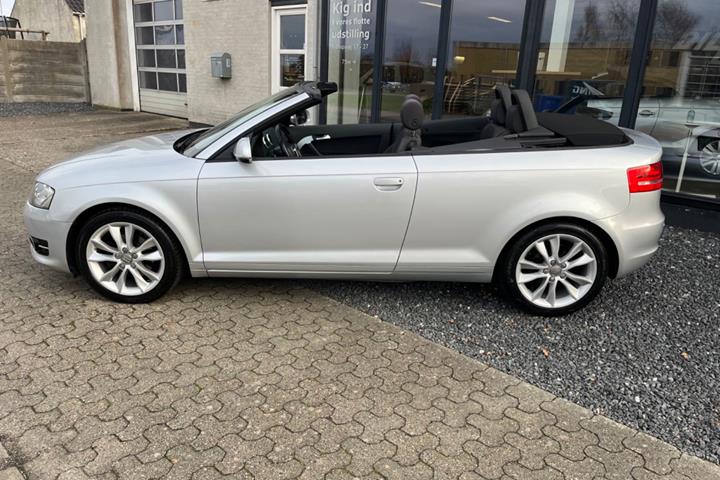 Sølv Audi A3 fra 2012