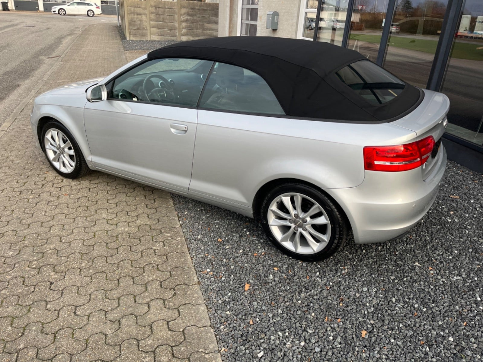 Sølv Audi A3 fra 2012