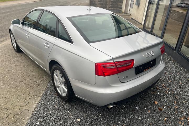 Sølv Audi A6 fra 2012