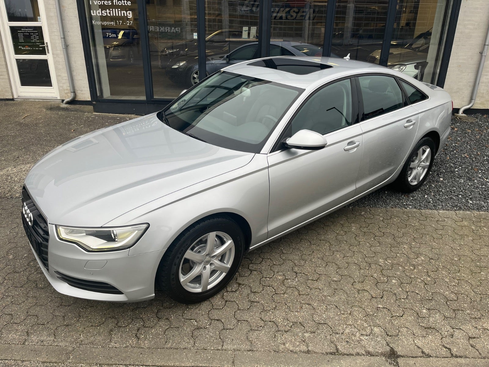 Sølv Audi A6 fra 2012