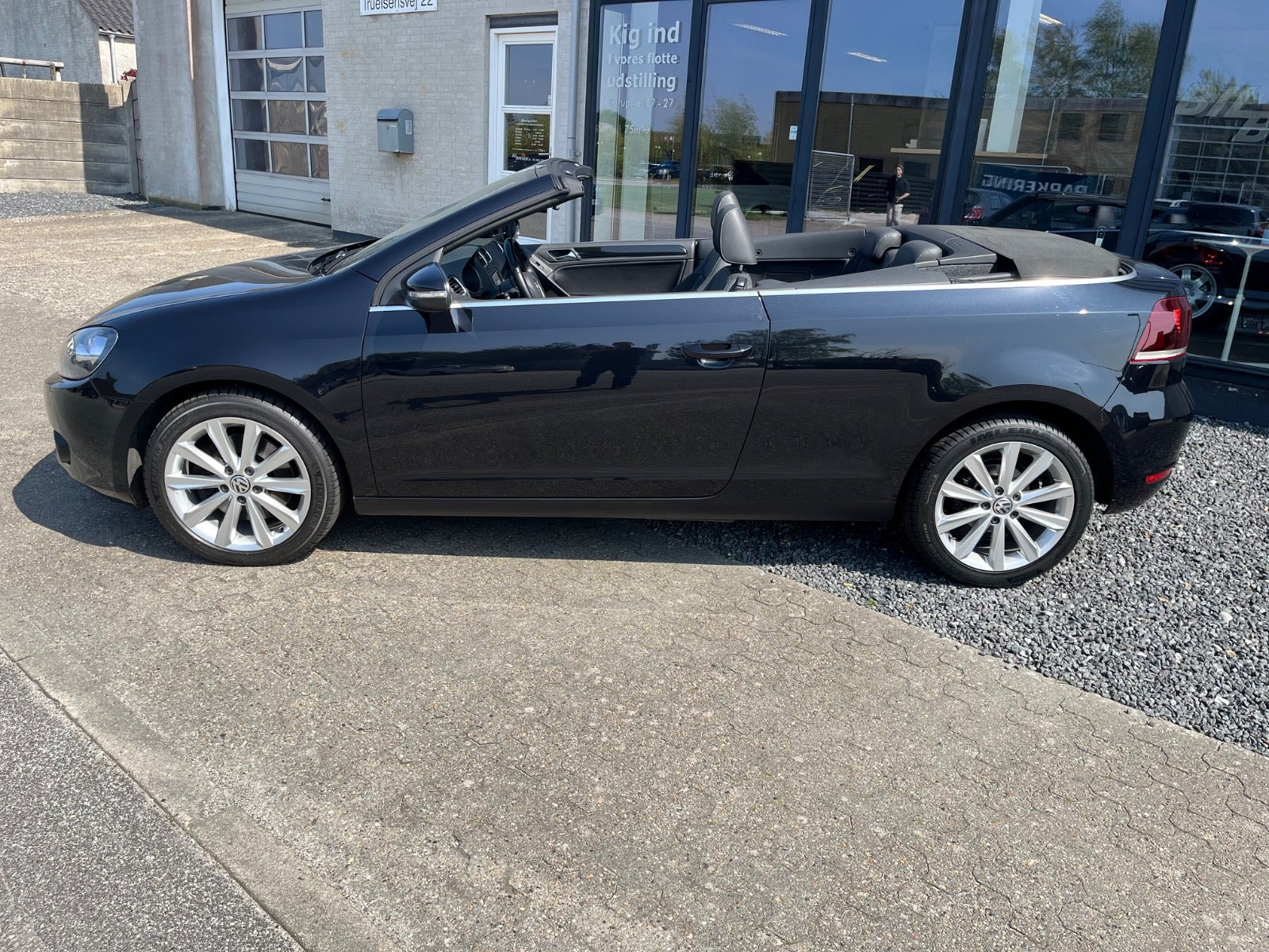 Sort VW Golf VI fra 2012