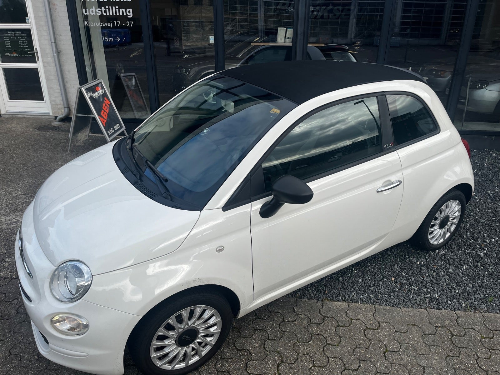 Hvid Fiat 500C fra 2018