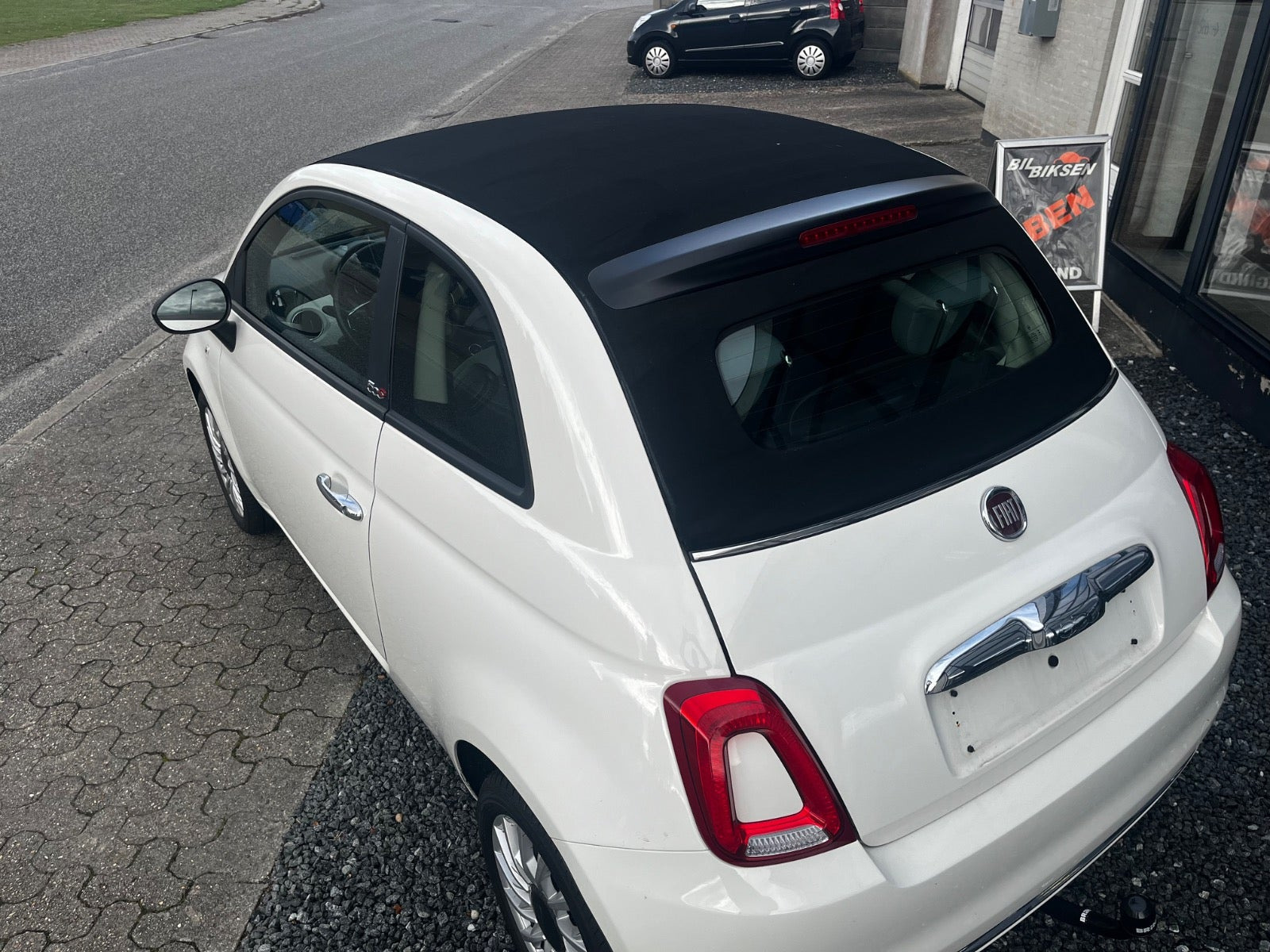 Hvid Fiat 500C fra 2018