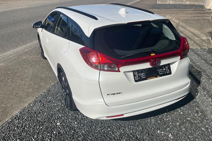 Hvid Honda Civic fra 2014