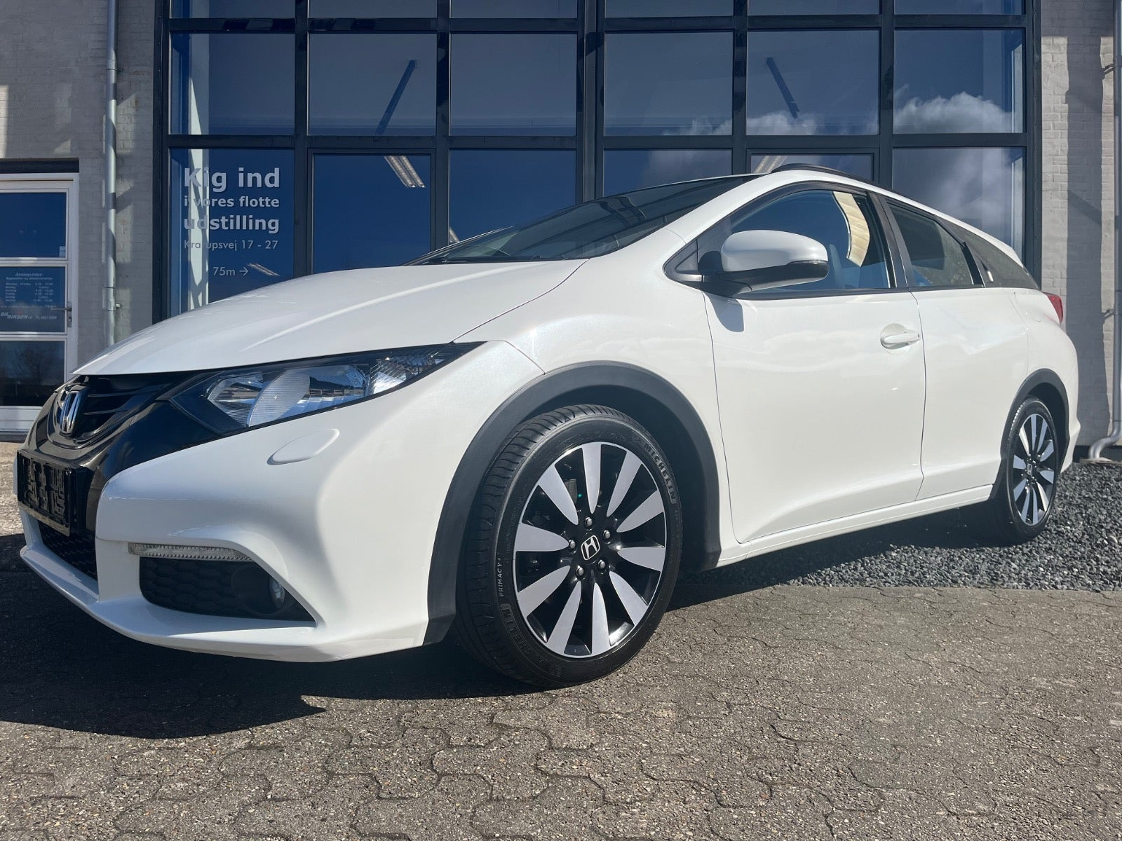 Hvid Honda Civic fra 2014