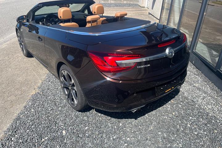 Brun Opel Cascada fra 2017