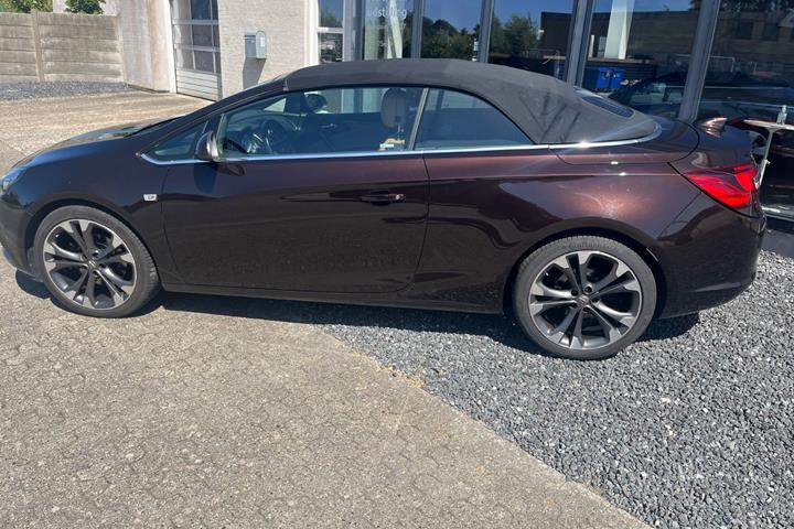 Brun Opel Cascada fra 2017