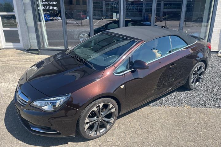 Brun Opel Cascada fra 2017