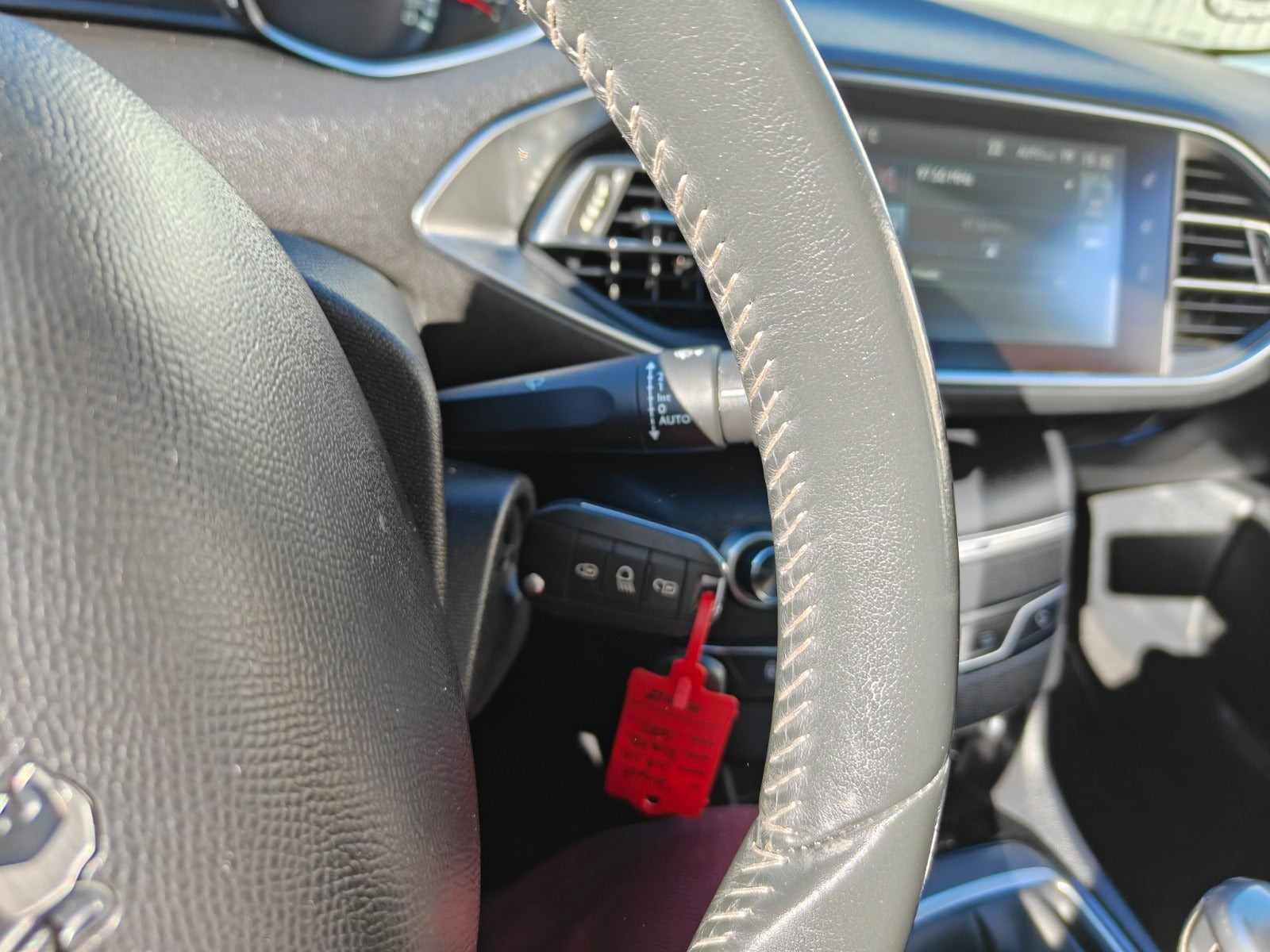 undefined Peugeot 308 fra 2015