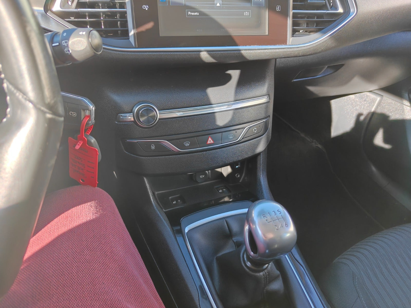 undefined Peugeot 308 fra 2015