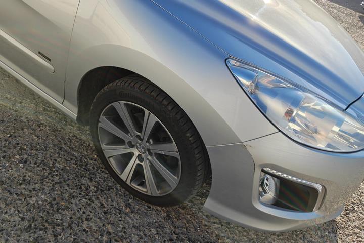 undefined Peugeot 308 fra 2010