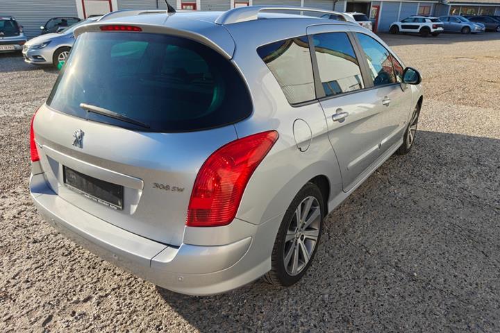 undefined Peugeot 308 fra 2010