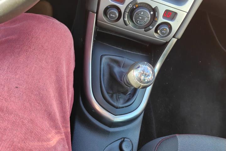 undefined Peugeot 308 fra 2010