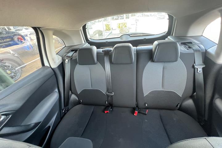 Grøn Citroën C3 fra 2013
