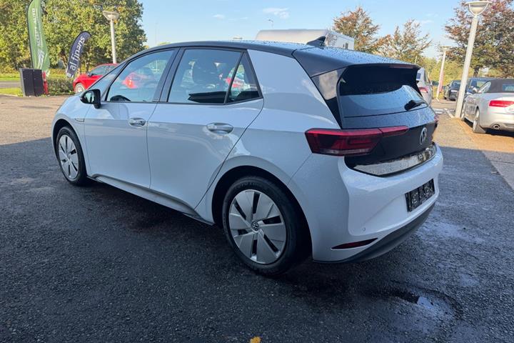 Hvid VW ID.3 fra 2022