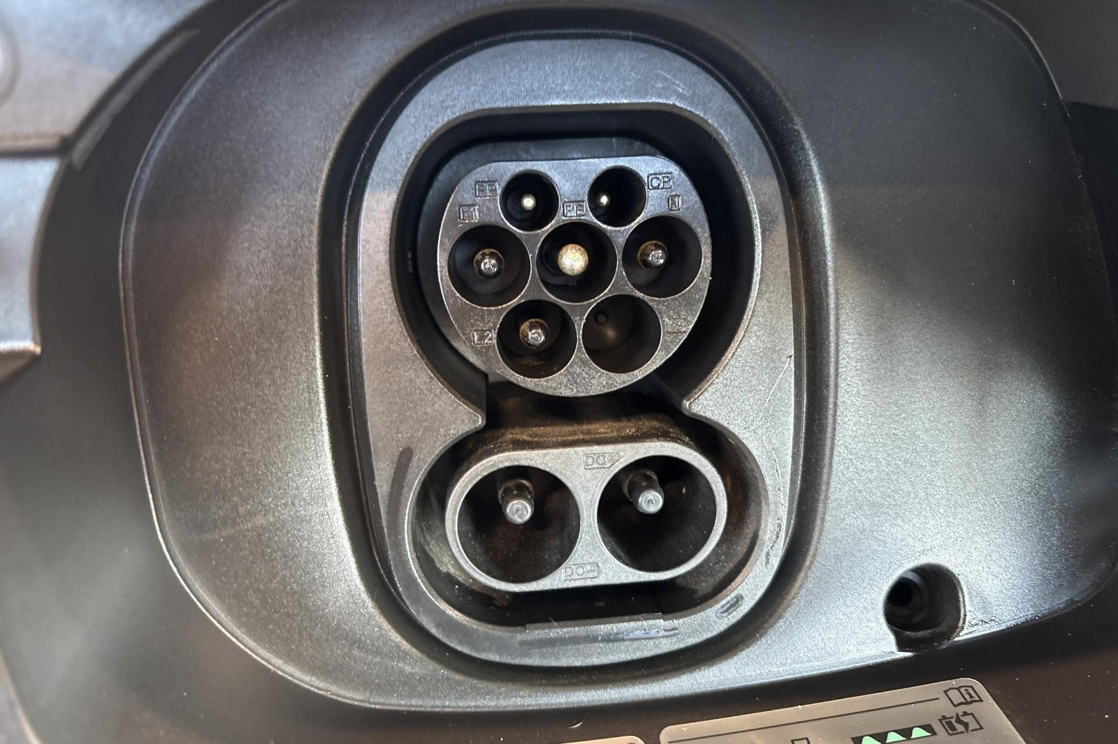 Grå VW ID.4 fra 2023