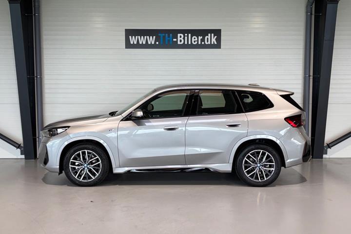 undefined BMW iX1 fra 2024