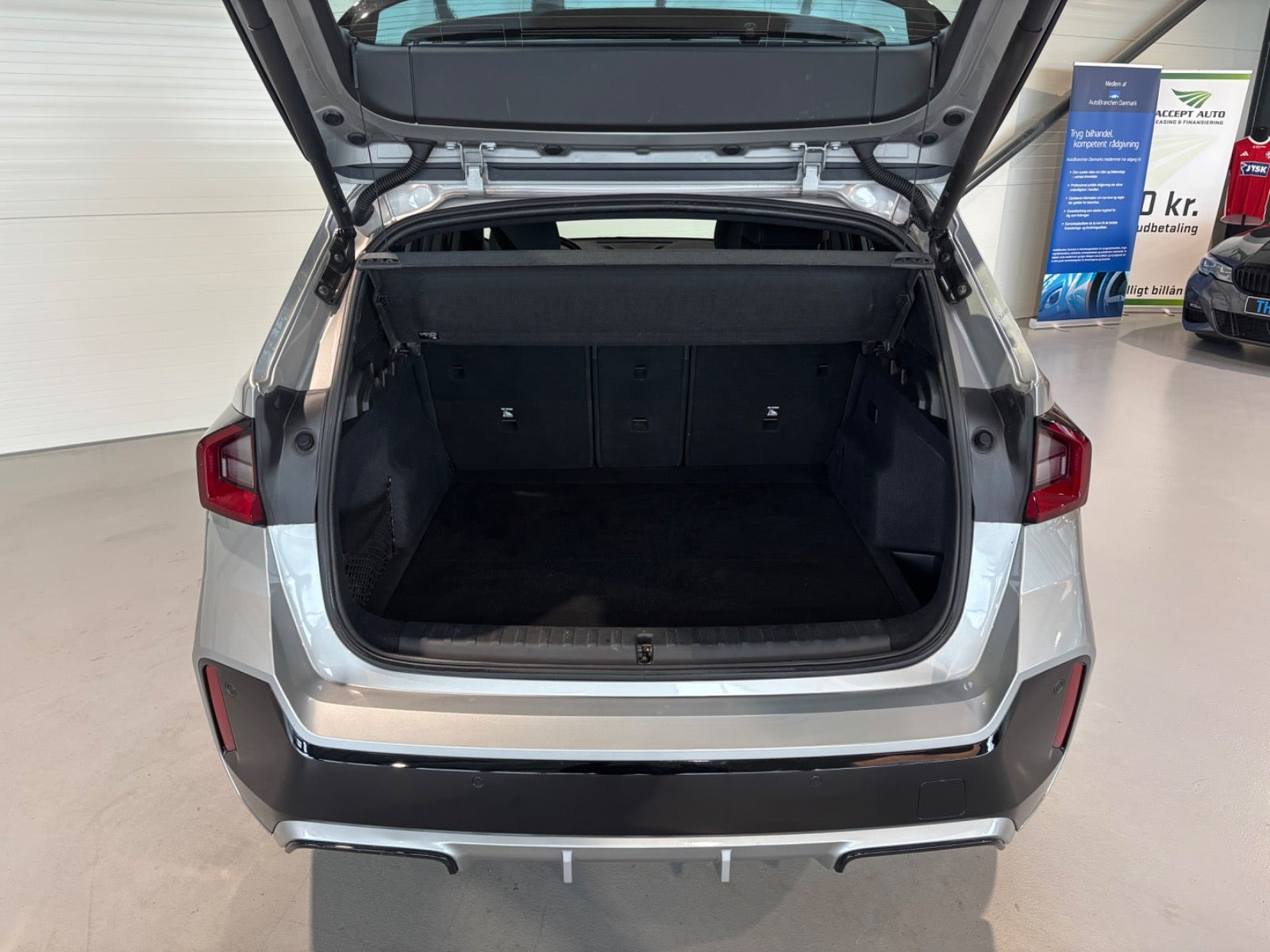 undefined BMW iX1 fra 2024