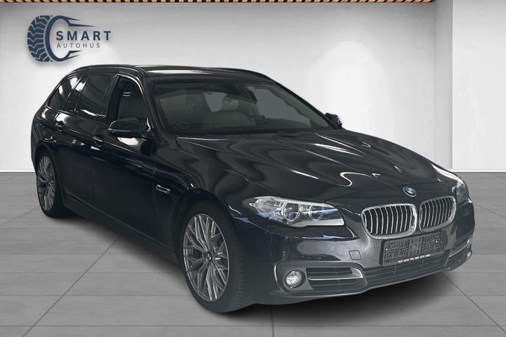 Sort BMW 520d fra 2015