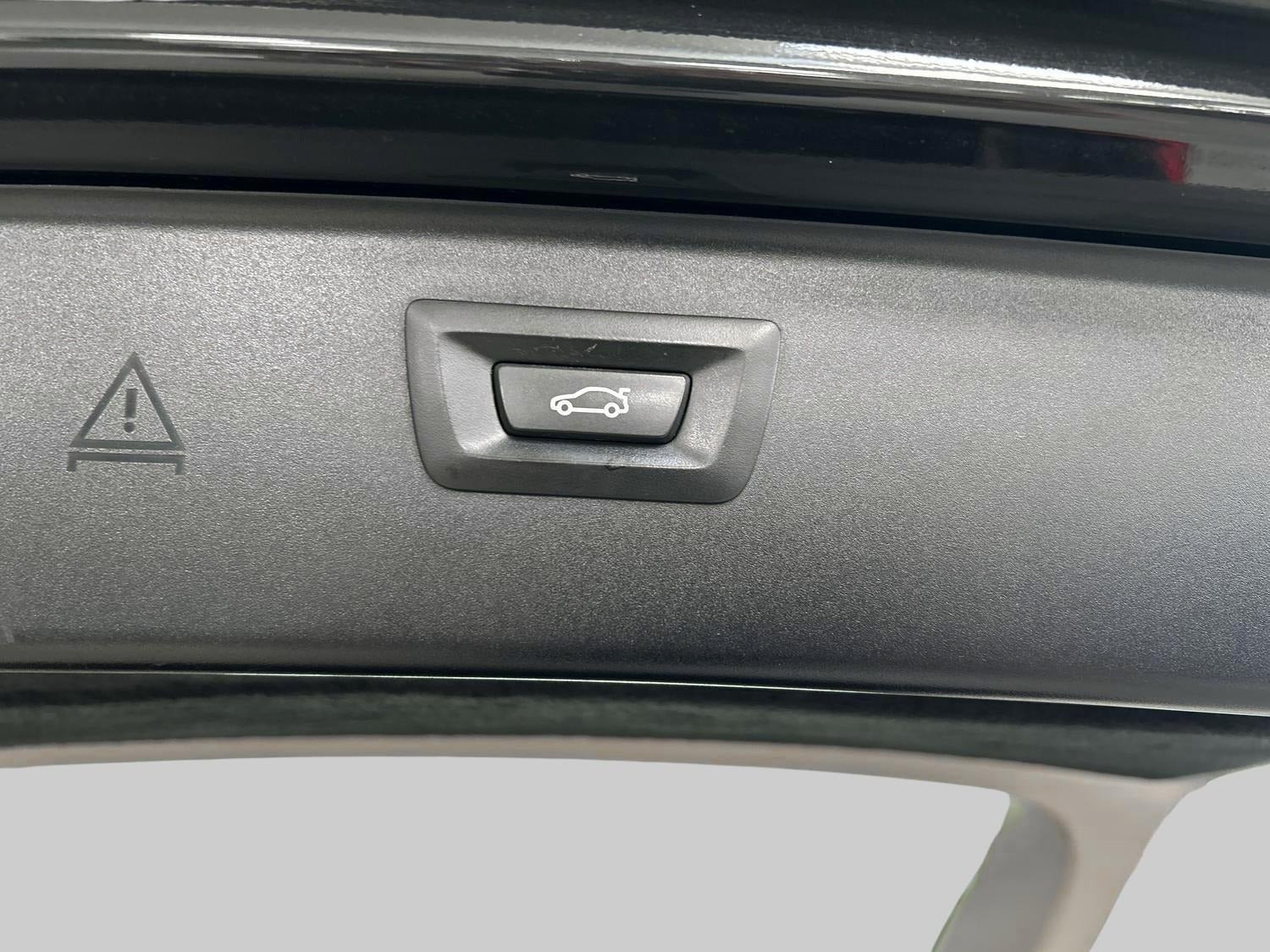 Sort BMW 520d fra 2015