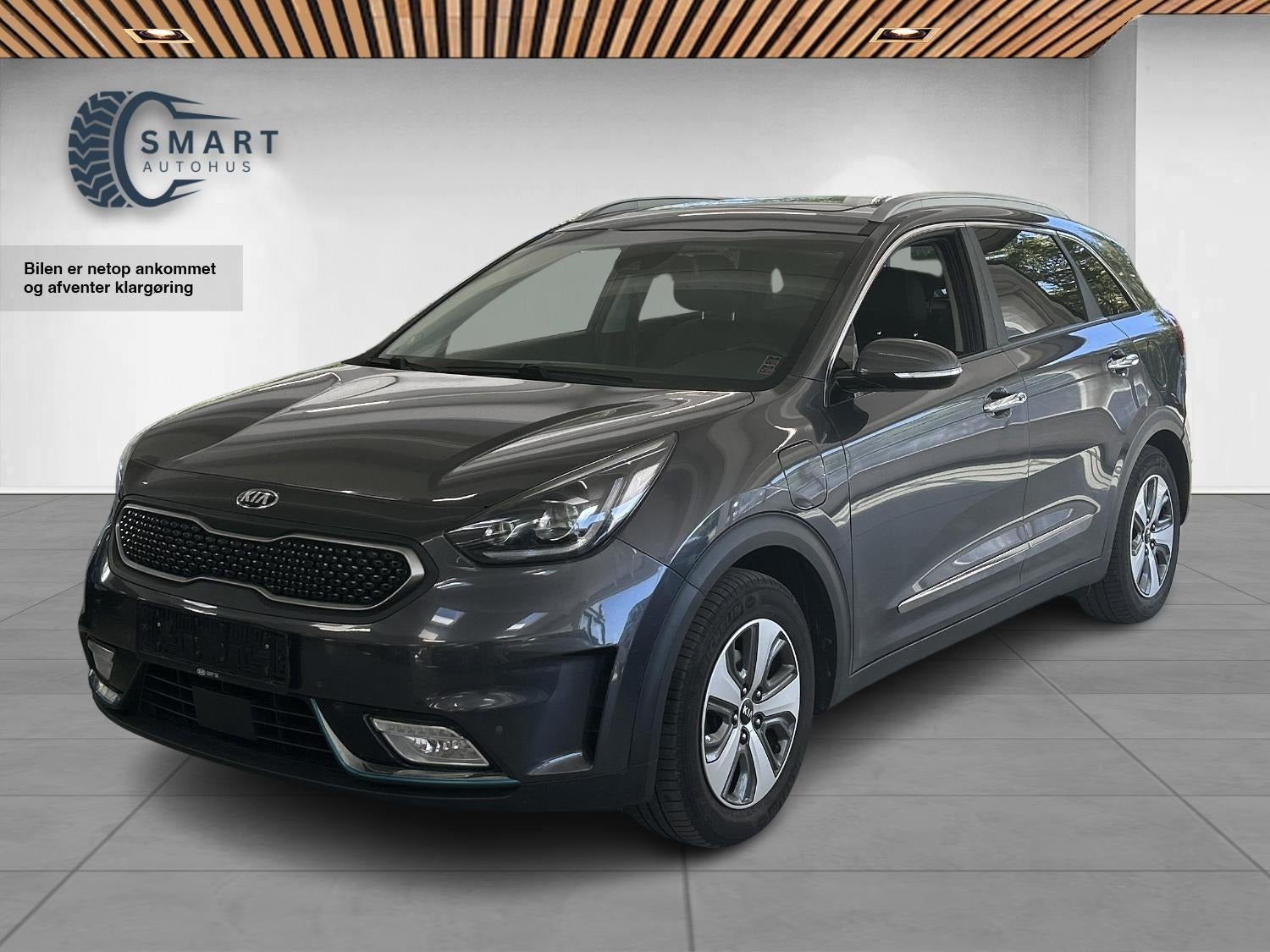 Kia Niro 1,6 HEV Attraction+ DCT