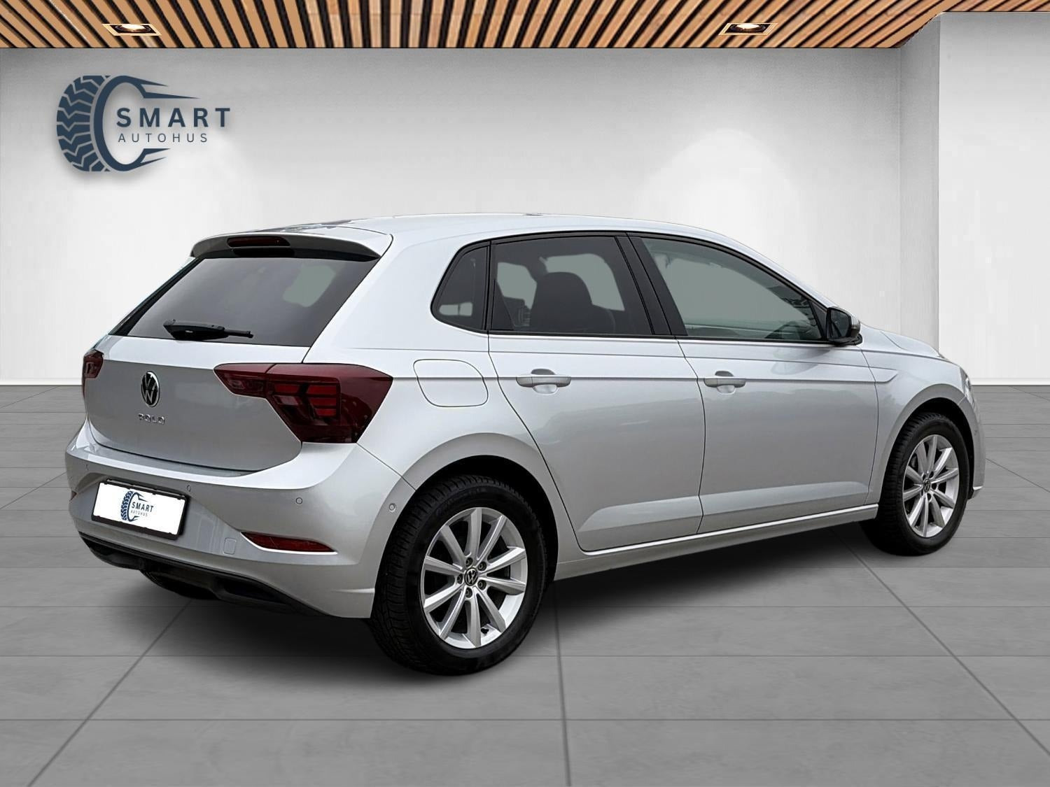 Sølv VW Polo fra 2022