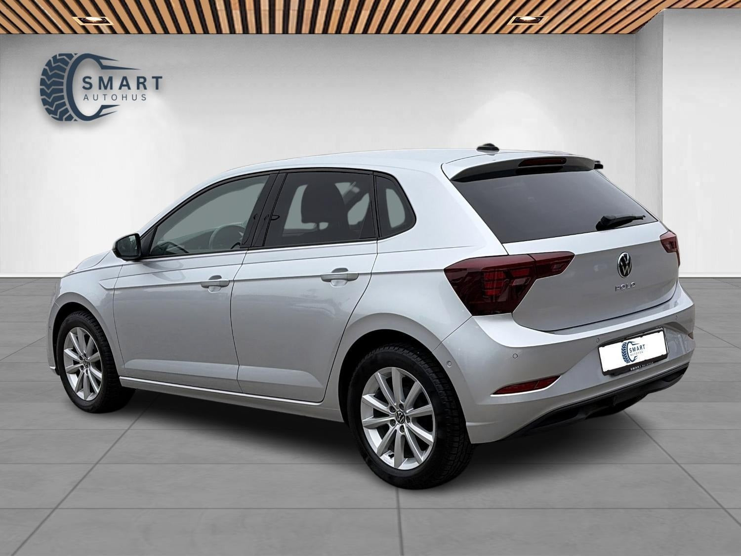 Sølv VW Polo fra 2022