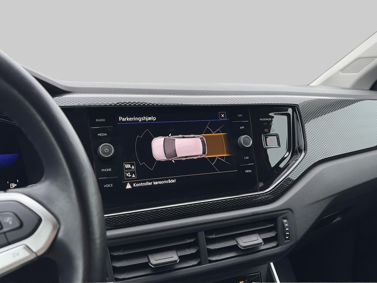 Sølv VW Polo fra 2022