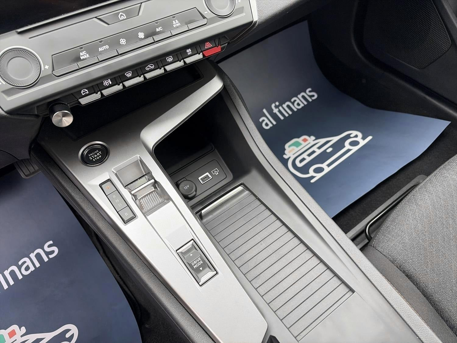 undefined Peugeot E-308 fra 2025